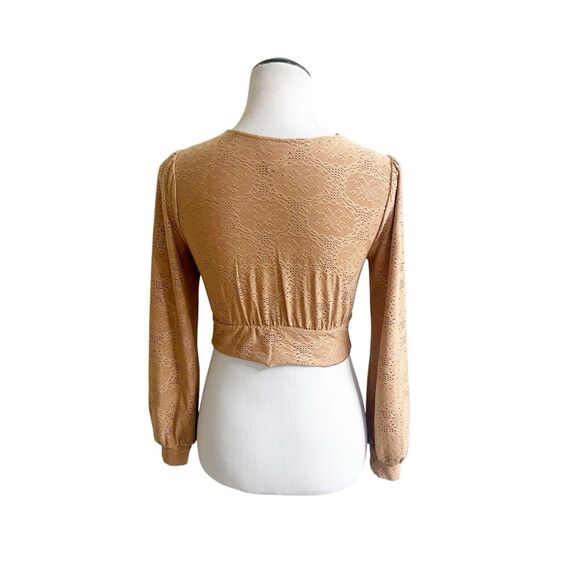 Urban Romantics Bohemian Cropped Eyelet Top Size Small Long Sleeve Festival - Picture 2 of 8